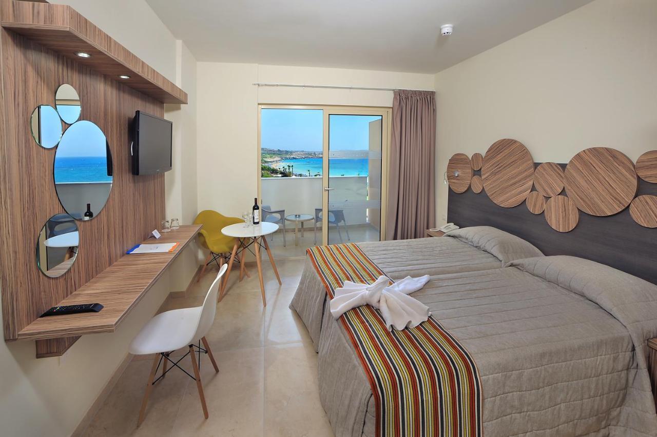 Nelia Beach Hotel & Spa Ayia Napa Bagian luar foto